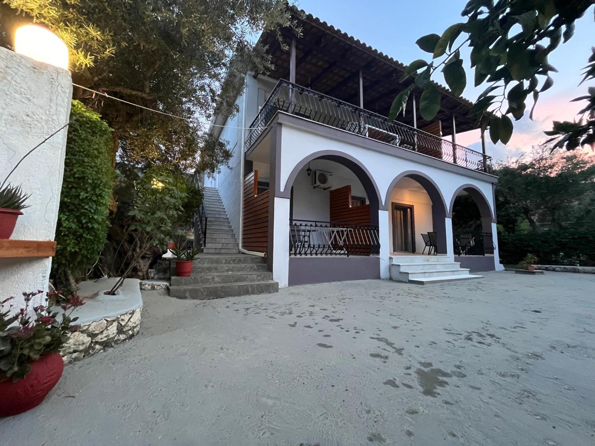 Nikos Studios Keri Exteriér fotografie